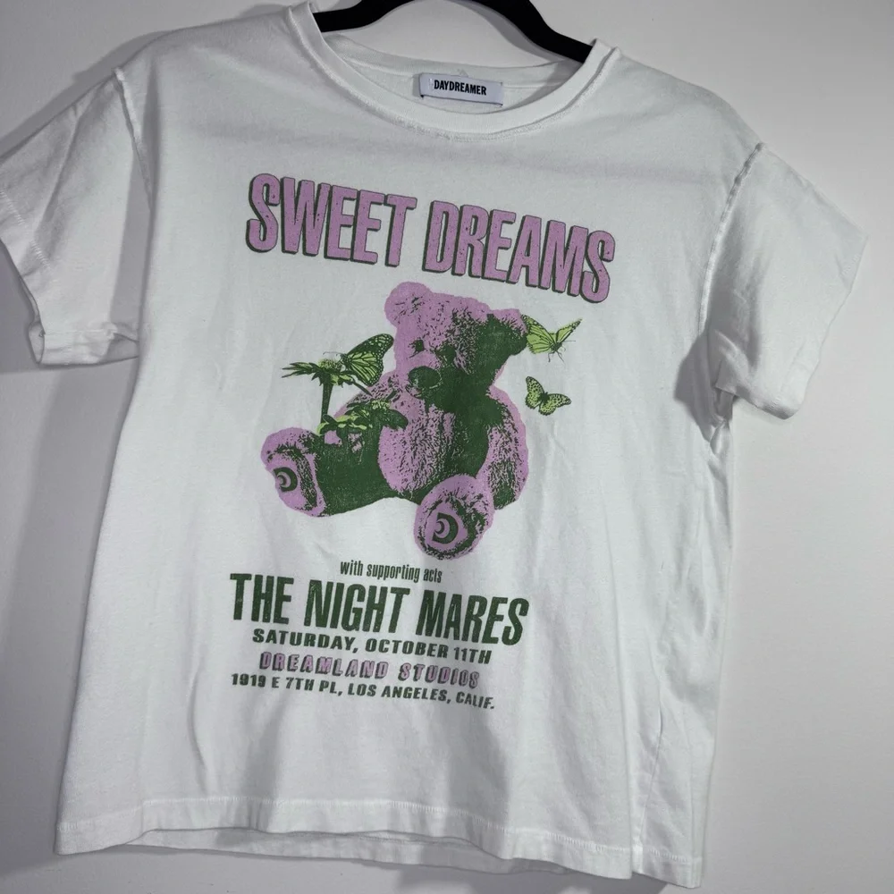 Daydreamer Sweet Dreams Night Mares Graphic Tee Small USA